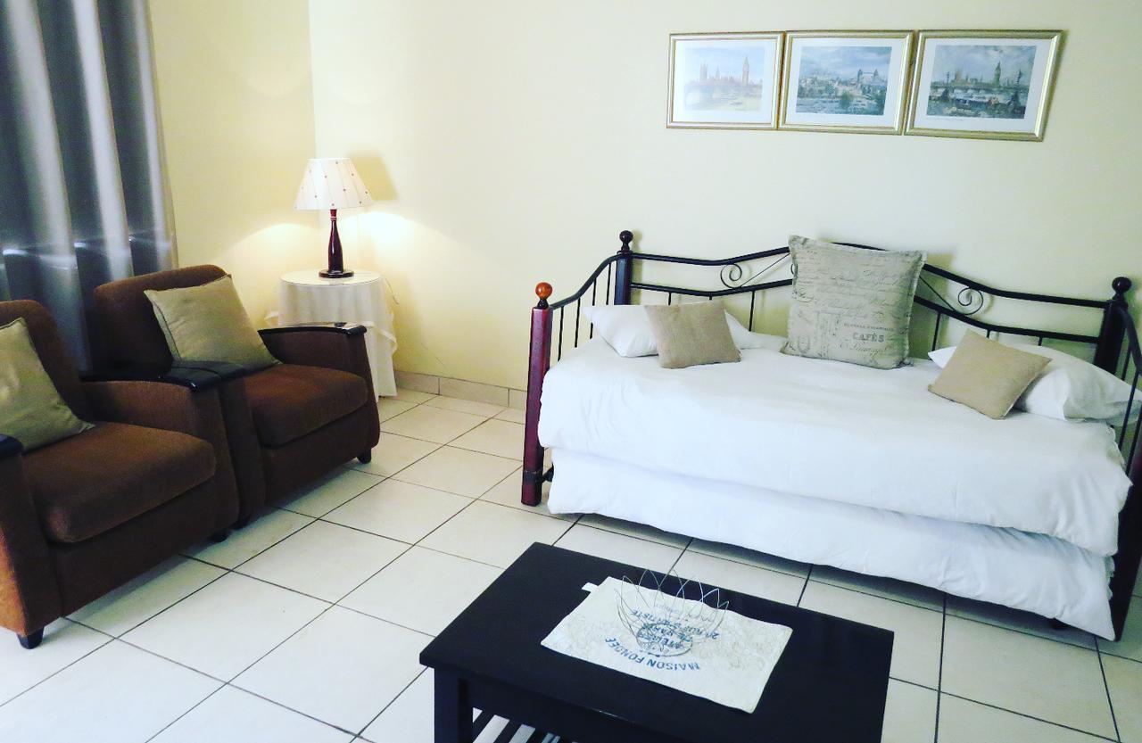 Smithland Guest Apartments Cape Town Белвилл Экстерьер фото